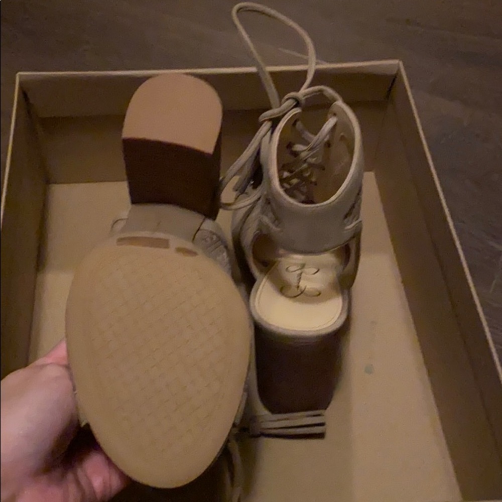 Jessica Simpson heels - Picture 3 of 4